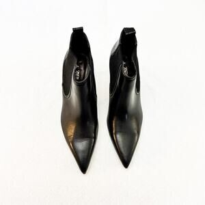 Zara Pointy Toe Leather Heeled Bootie Size 40 MINT